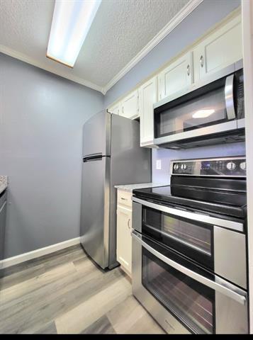 Foto del edificio - 7621 McCallum Blvd