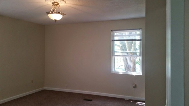 Foto del edificio - 5397 Shallowford Rd