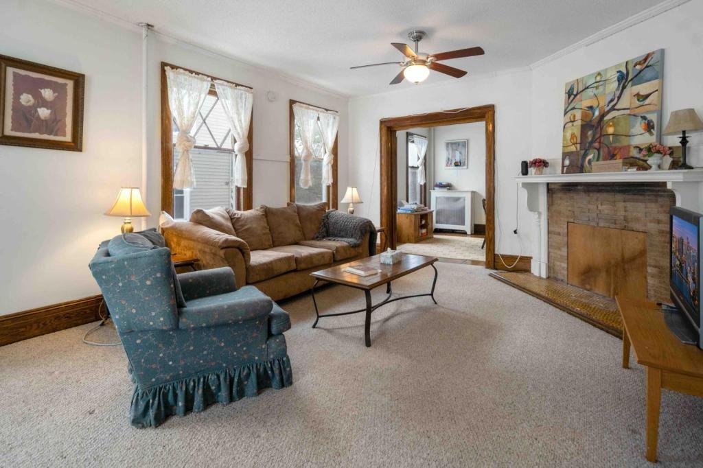 Foto principal - 526 Stewart Ave