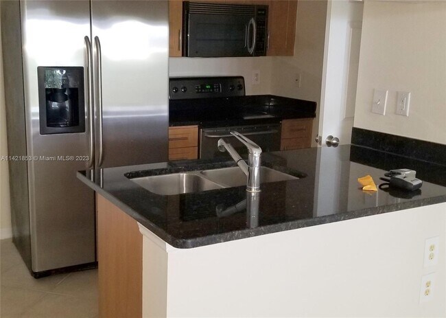 Foto del edificio - 6386 Emerald Dunes Dr