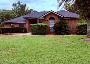 Building Photo - 13056 Clearbrook Ct