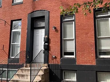 Photo - 2022 St Paul St (Baltimore, MD)