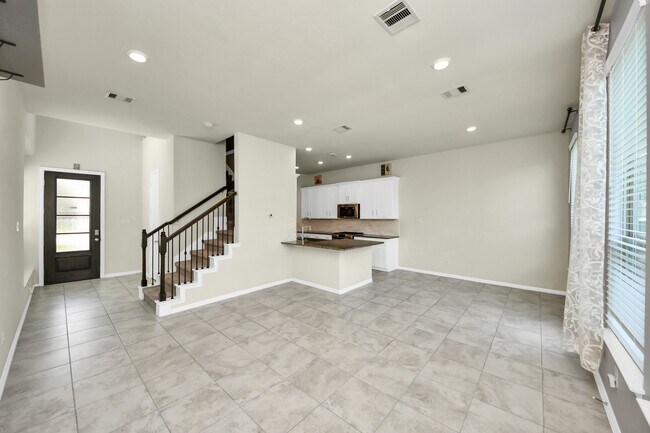 Foto del edificio - 1715 Ryon Falls Dr