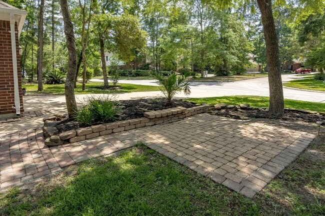 Building Photo - 111 S Winterport Cir