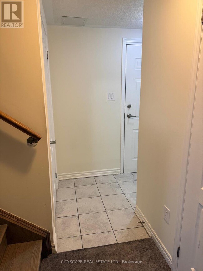 Building Photo - 1148 Dragonfly Ave