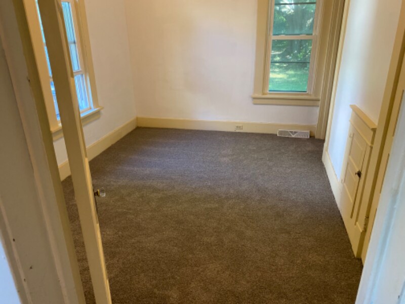 Foto del edificio - 421 E 27th St