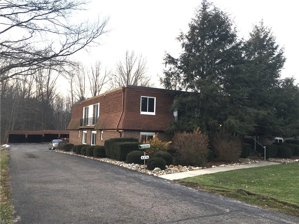 Primary Photo - 4376 Darrow Rd
