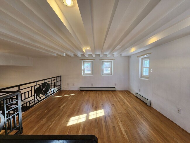 Foto del edificio - 142 E Santa Fe Ave