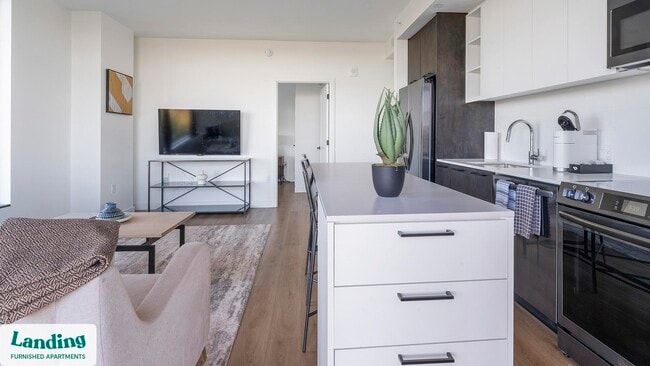 Building Photo - 632 Howard Rd SE