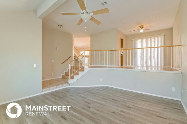 Foto del edificio - 9585 E Ashford Dr
