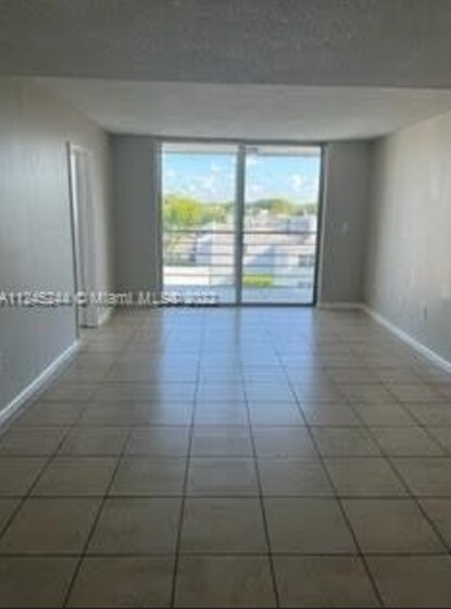 Foto del edificio - 14170 SW 84th St