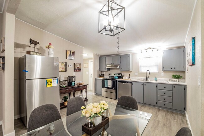 Foto del edificio - 113 Sunset Ridge