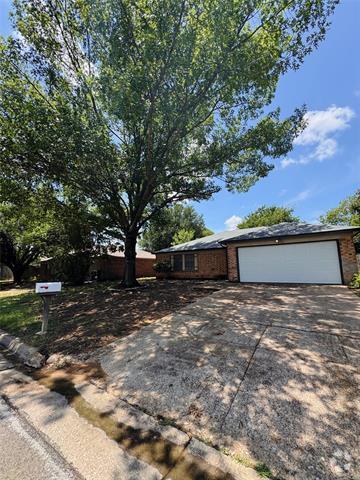 Building Photo - 6226 Big Springs Dr