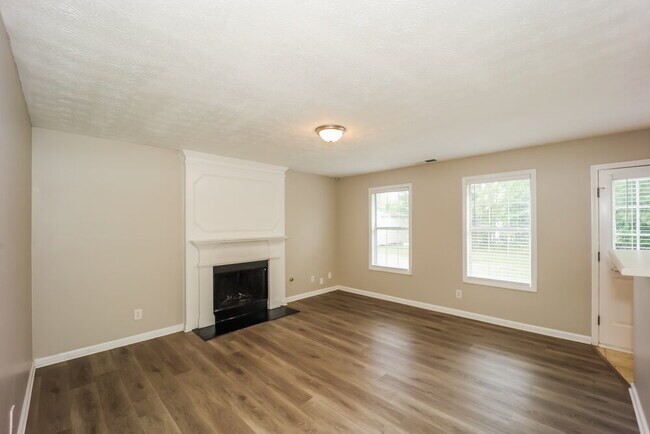 Building Photo - 2141 Silva Ct