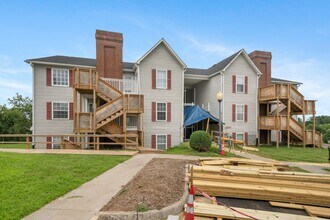 Building Photo - 1300 Cedar Ridge Dr