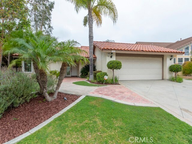 Primary Photo - 3305 Hawkwood Rd