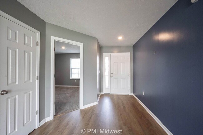 Building Photo - "Spacious 4-Bedroom Gem with 3 Full Baths ...