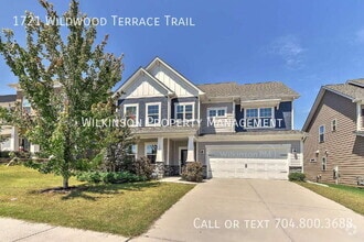 Building Photo - 1721 Wildwood Terrace Trl