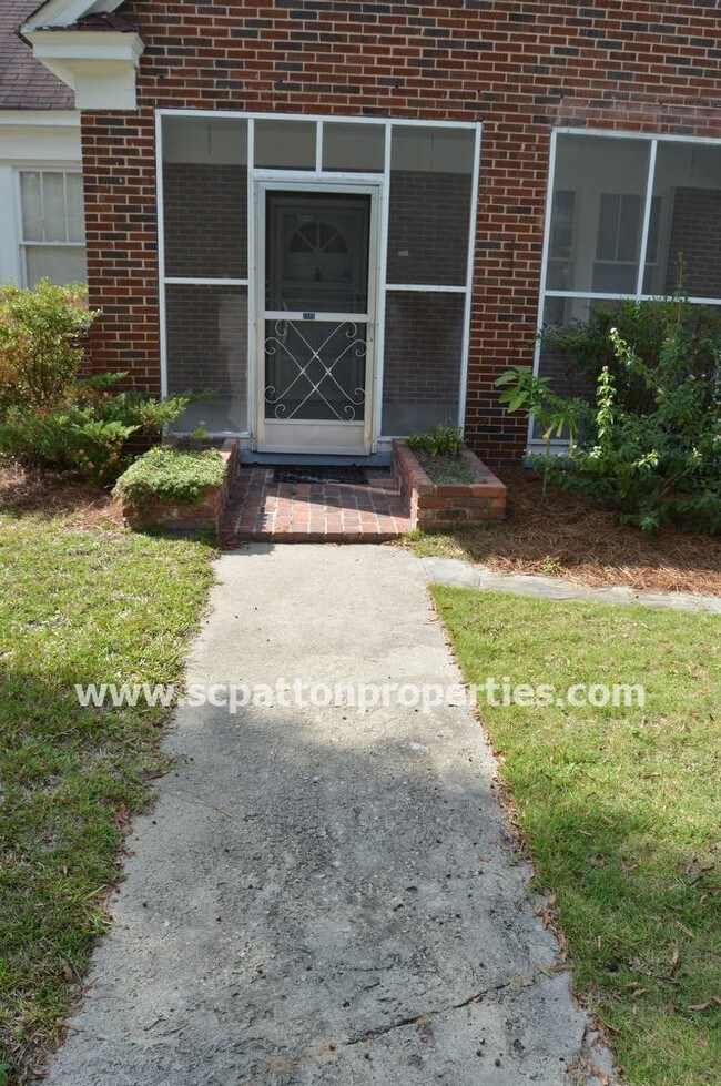 Building Photo - 1315 Woodrow St