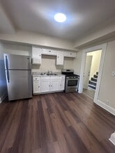 Building Photo - 9604 Manor Ave