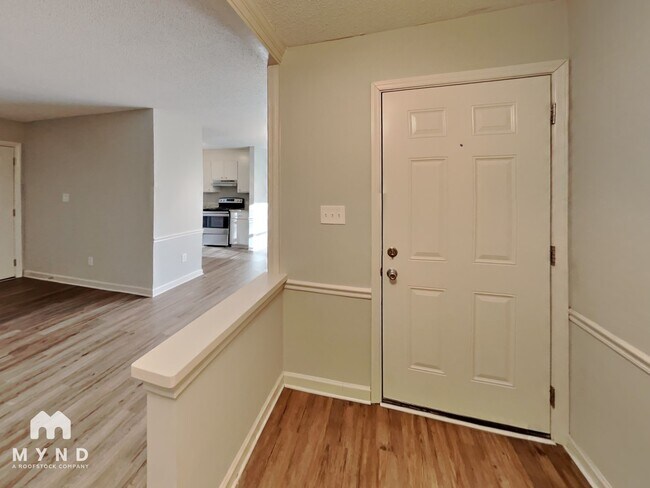 Foto del edificio - 6513 Old Meadow Rd