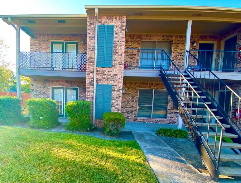 Foto principal - 6801 Camden Ln