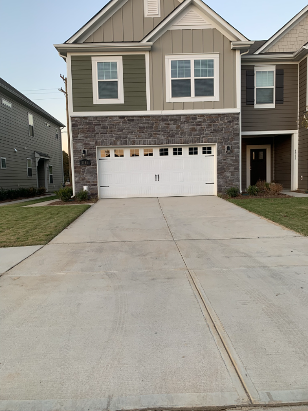 Primary Photo - 8138 Ramsburg Dr