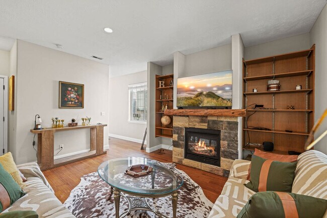 Foto del edificio - 1001 W Willow Lake Loop