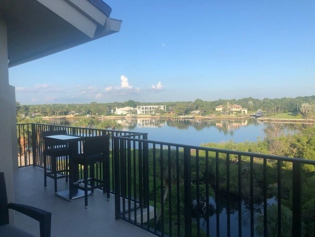 Building Photo - 1701 Marina Isle Way