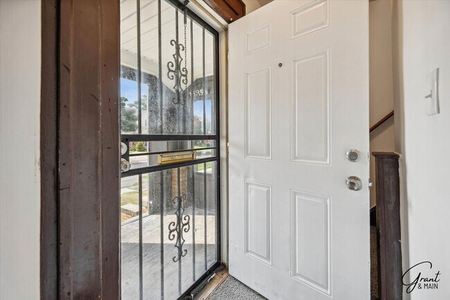 Foto del edificio - 15356 Washburn St