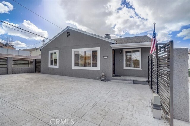 Foto del edificio - 6019 Willowcrest Ave
