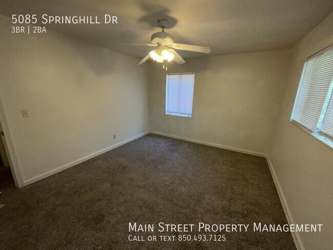 Building Photo - 5085 Springhill Dr