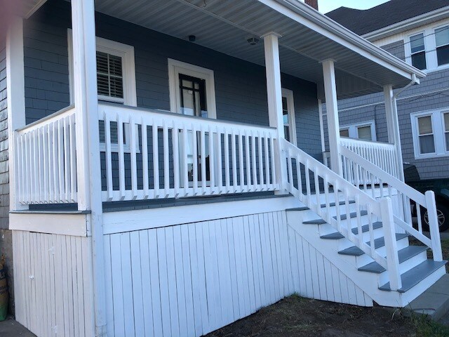 Primary Photo - 125 Jenny Lind St