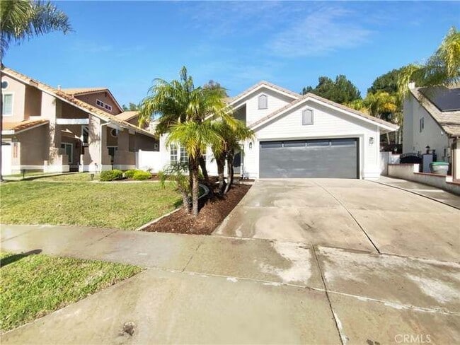 Building Photo - 3303 Deaver Dr