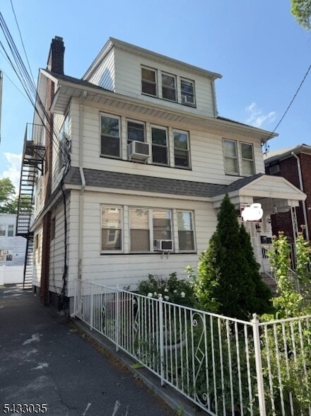 Photo - 400 N 11th St Apartment