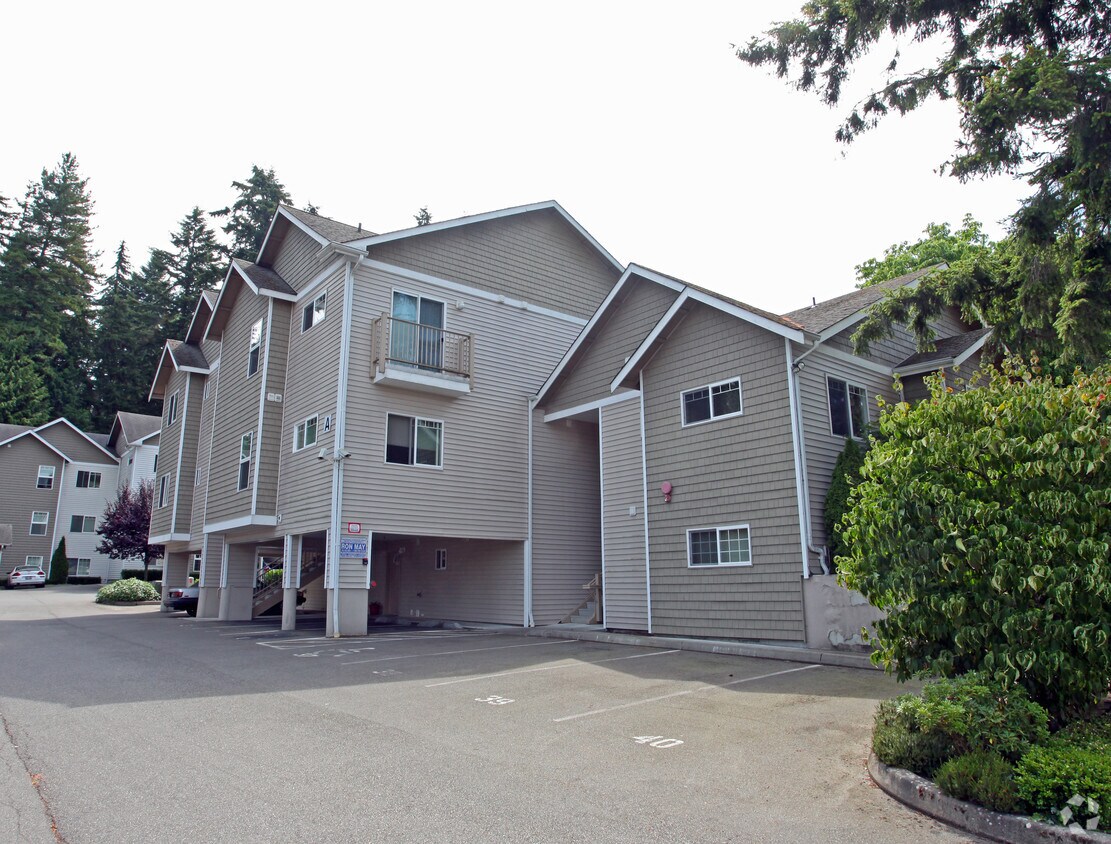Hidden Greens Condo Apartments Everett, WA