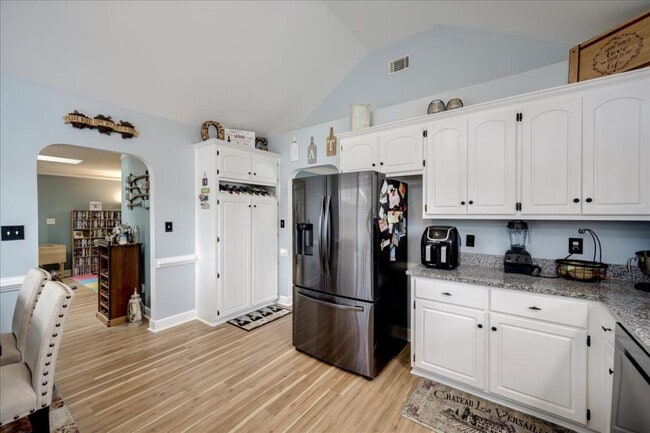 Building Photo - 4700 Mill Pond Ct