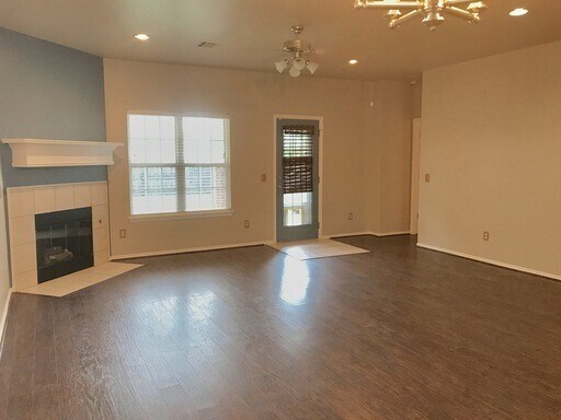 Building Photo - Great Home - Mid-Del Schools - Storm Shelter