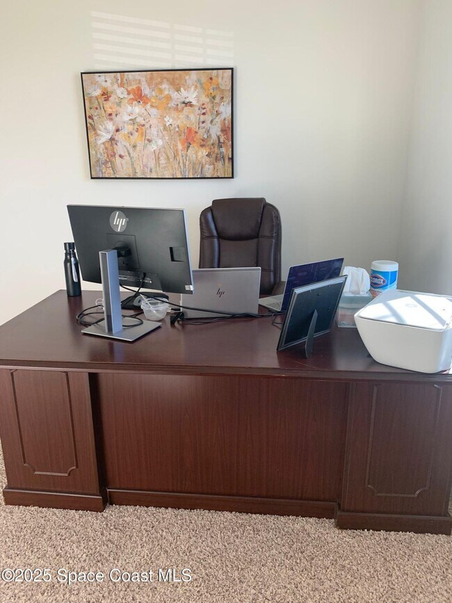 Foto del edificio - 4186 Broomsedge Cir