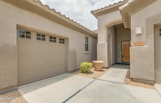 Building Photo - 8374 W Bajada Rd