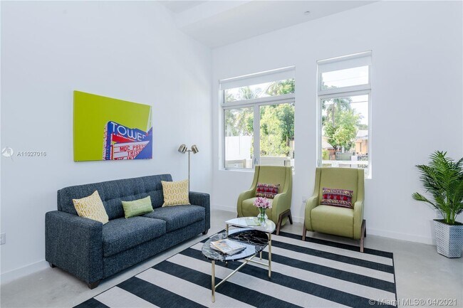 Foto del edificio - 765 NW 1st St