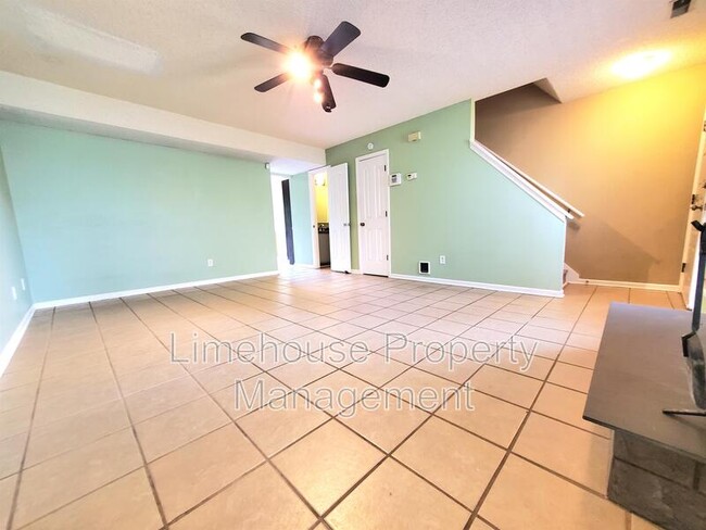 Foto del edificio - 2417 Marsh Creek Ct