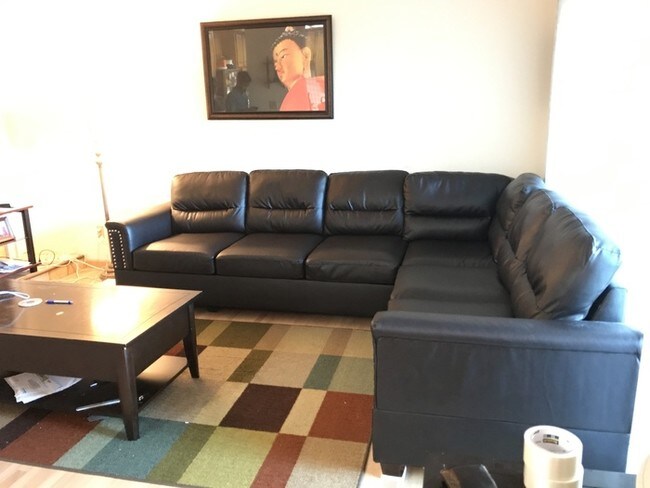 Foto del edificio - 3705 Terstena Pl