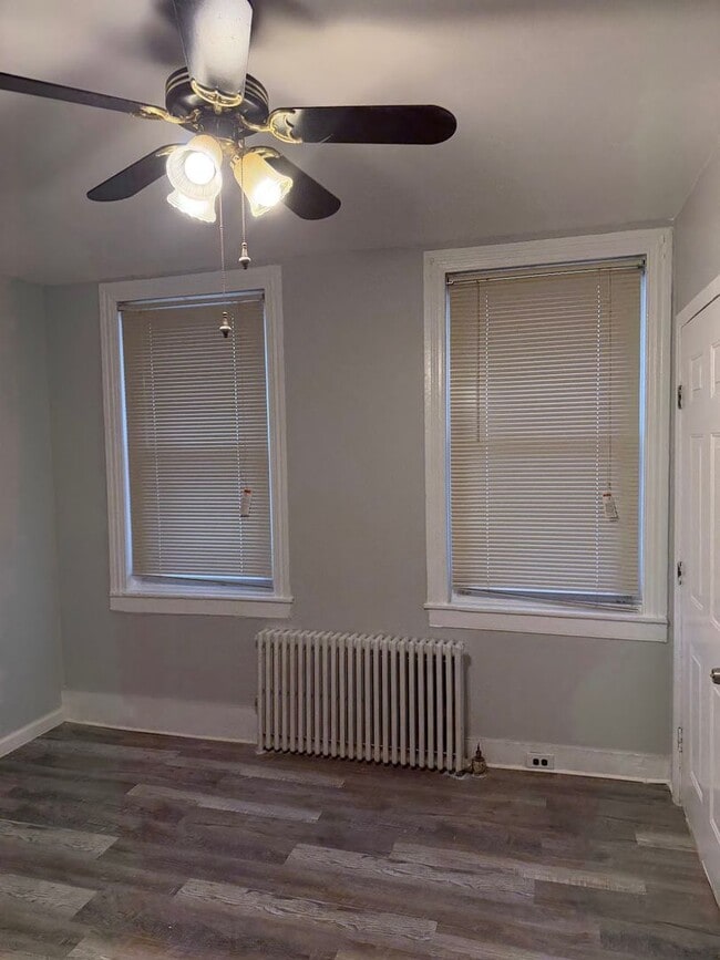 Foto del edificio - 25 S 9th St