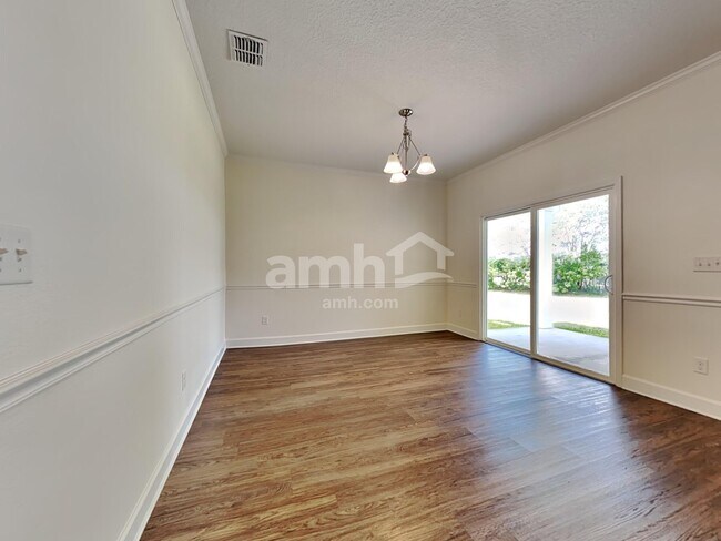 Building Photo - 974 Sunny Stroll Dr