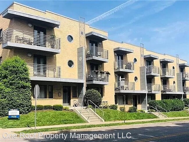 Building Photo - 1 br, 1 bath House - 4536 Broadway Bouleva...