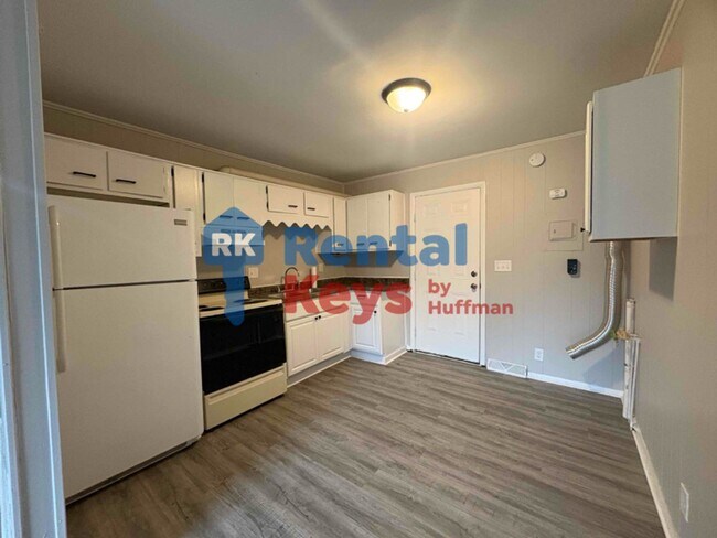 Foto del edificio - Three Bedroom Duplex