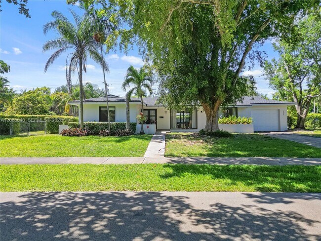 Foto del edificio - 8620 SW 159th St
