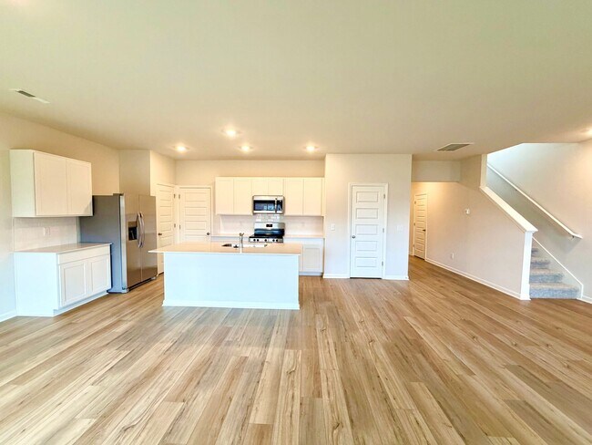 Foto del edificio - 913 Moray Ln