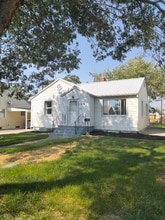 416 14th Ave N